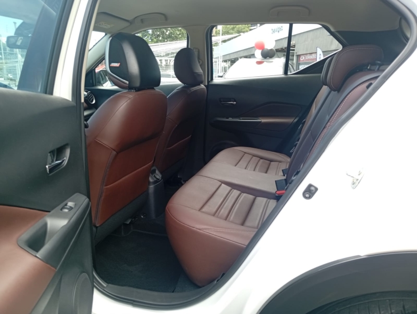 nissan kicks 1.6 16v flexstart exclusive xtronic15