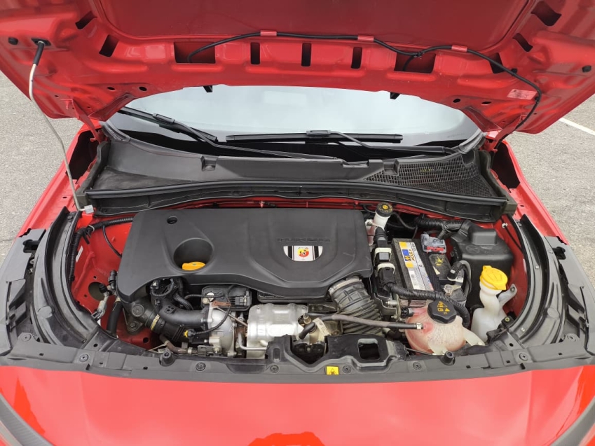 fiat fastback 1.3 turbo 270 flex abarth at6 4p automatico 20249