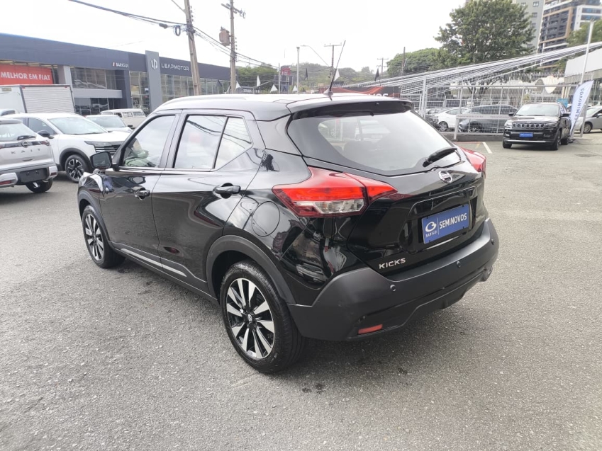 nissan kicks 1.6 16v flexstart sv 4p xtronic flex automatico 20174