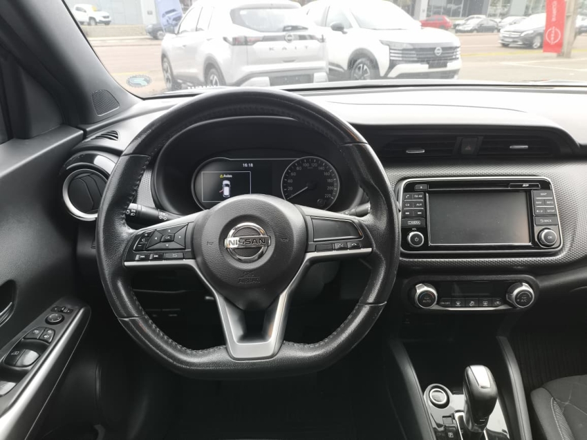 nissan kicks 1.6 16v flexstart sv 4p xtronic flex automatico 201715