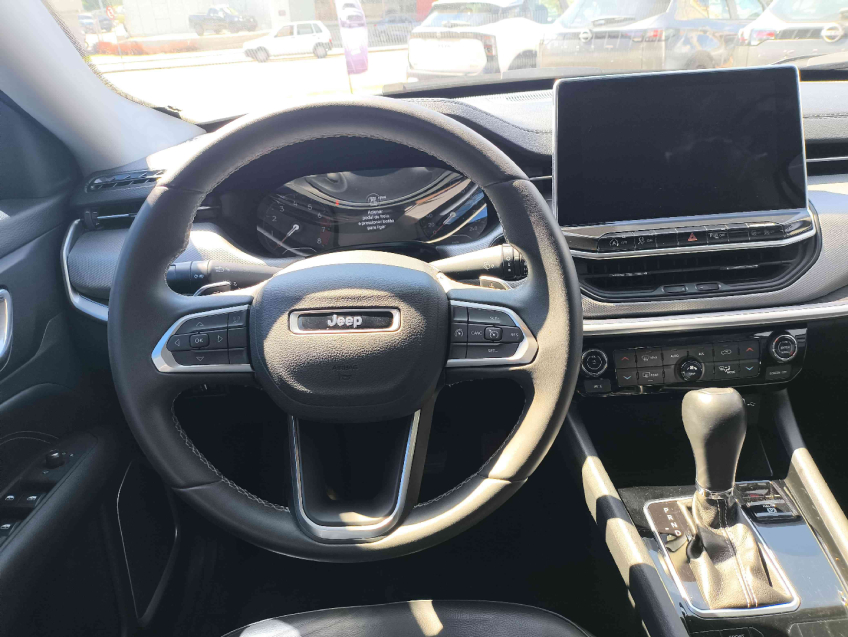 compass longitude 4x2 1.3 t270 tb at6 2022/2316