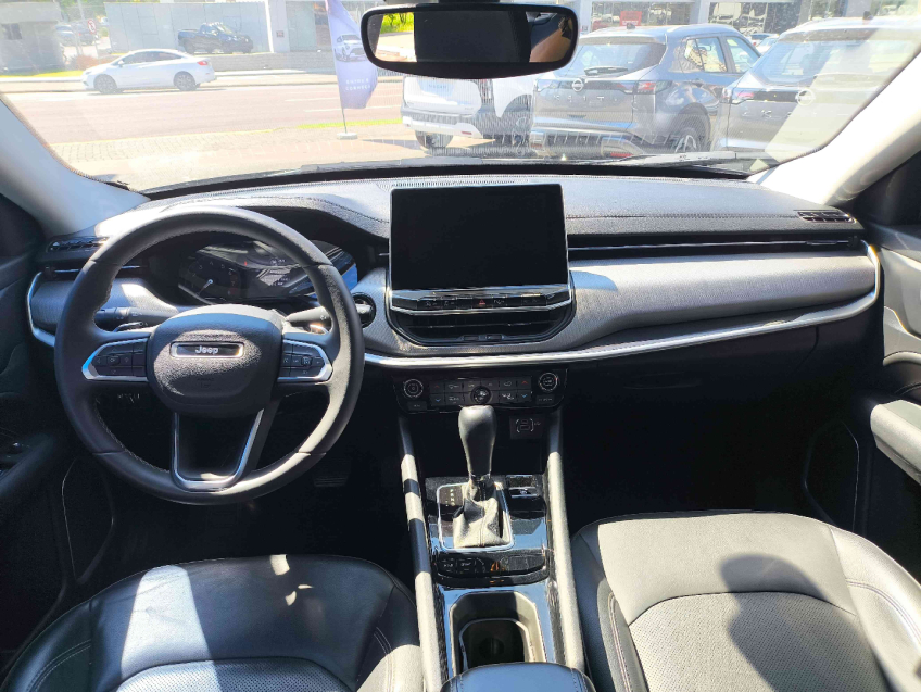 compass longitude 4x2 1.3 t270 tb at6 2022/2317