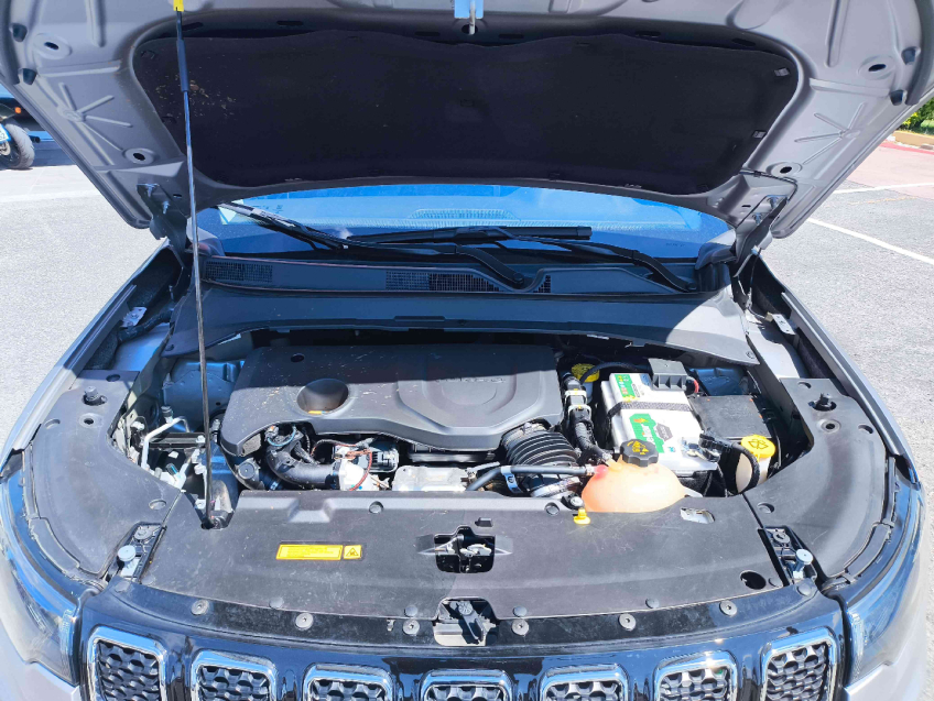 compass longitude 4x2 1.3 t270 tb at6 2022/2310