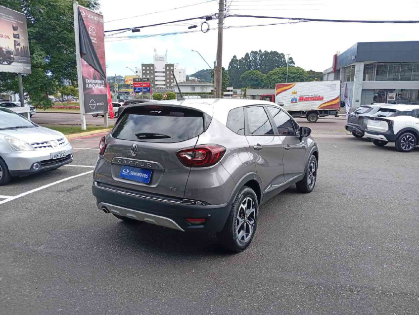 captur iconic 1.3 16v tce cvt x-tronic 2021/226
