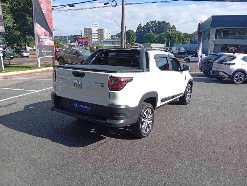 strada cd volcano 1.3 8v cvt firefly 2023/246