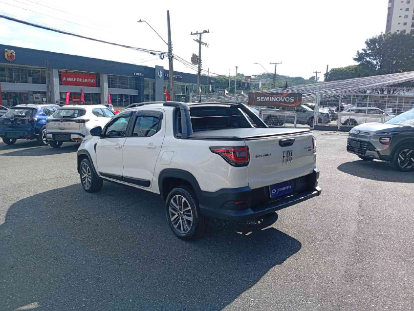 strada cd volcano 1.3 8v cvt firefly 2023/244