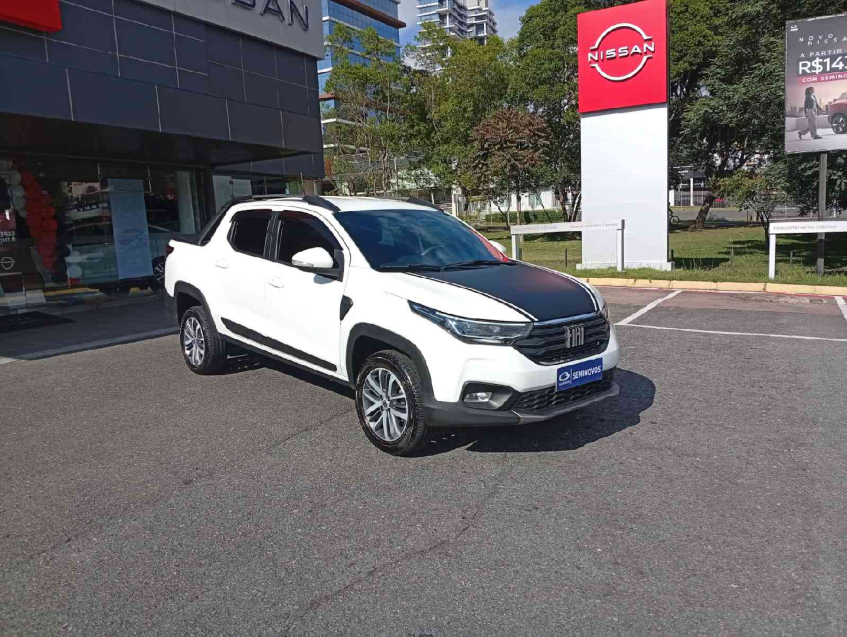 strada cd volcano 1.3 8v cvt firefly 2023/24