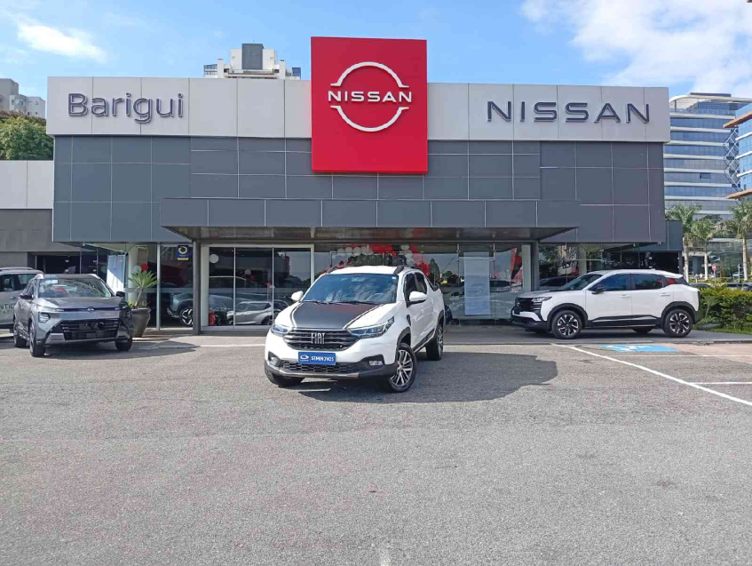 strada cd volcano 1.3 8v cvt firefly 2023/2419