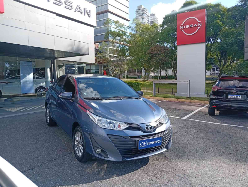 yaris sedan xl 1.5 16v cvt13