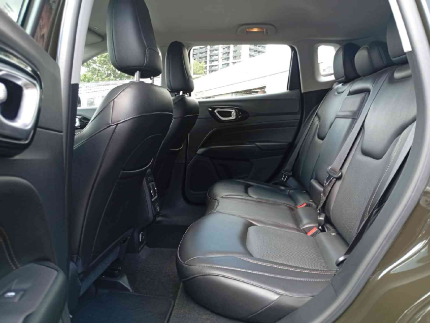 compass limited 4x2 1.3 t270 tb at6  flex automatico 2021/2212