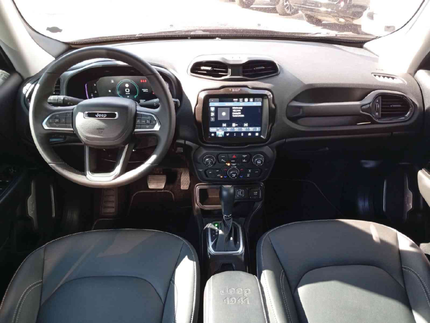 renegade lgtd t270 turbo flex longitude at6 2025/2613