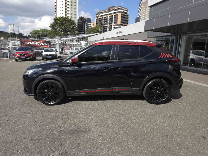 kicks xplay 1.6 16v cvt  automatico 2023/243