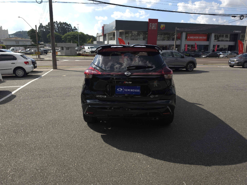 kicks xplay 1.6 16v cvt  automatico 2023/246