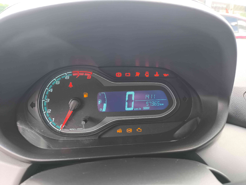 onix lt 1.0 8v mt6 eco15