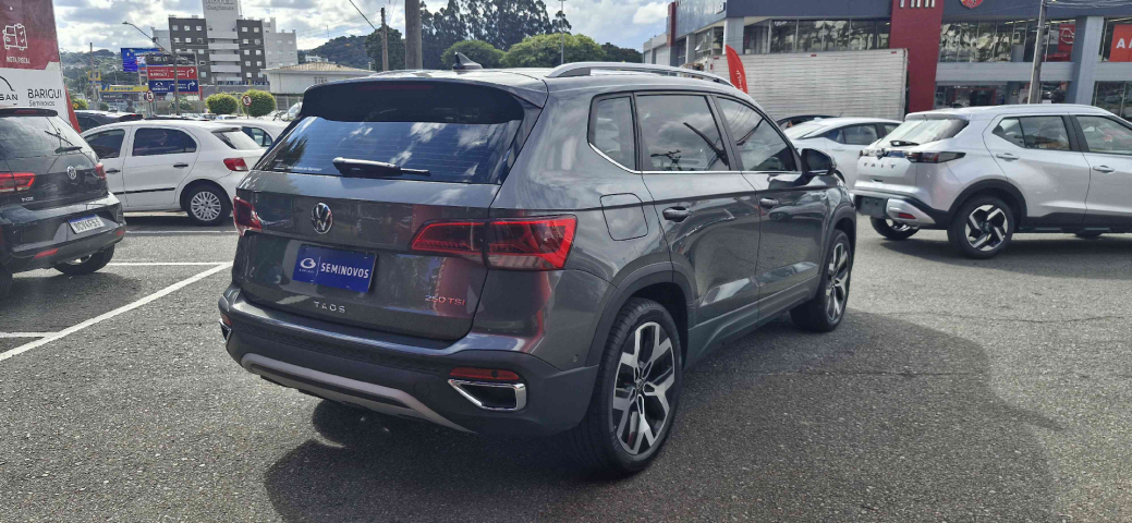 taos highline 250 1.4 tb at flex automatico 2024/246