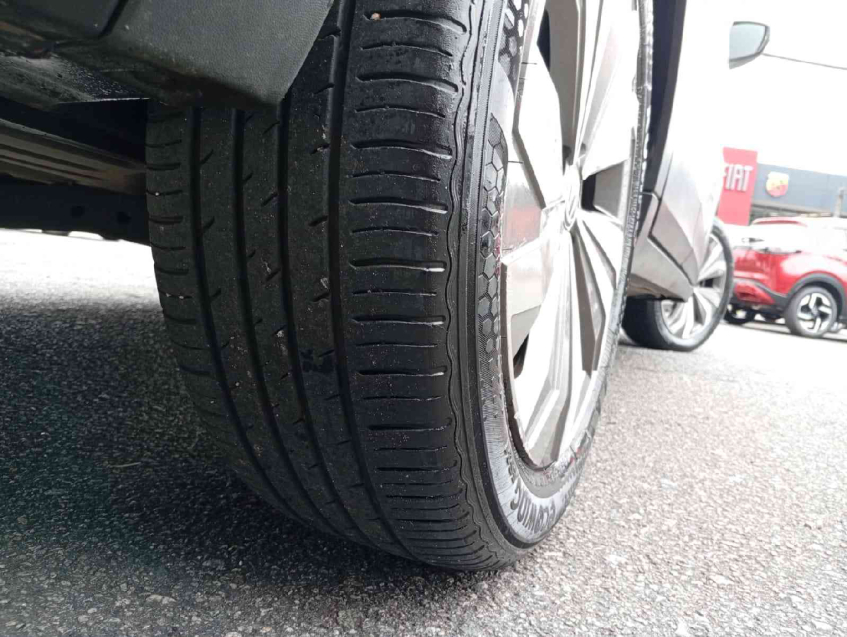 t-cross highline 250 1.4 tsi at6  flex automatico 2019/2018