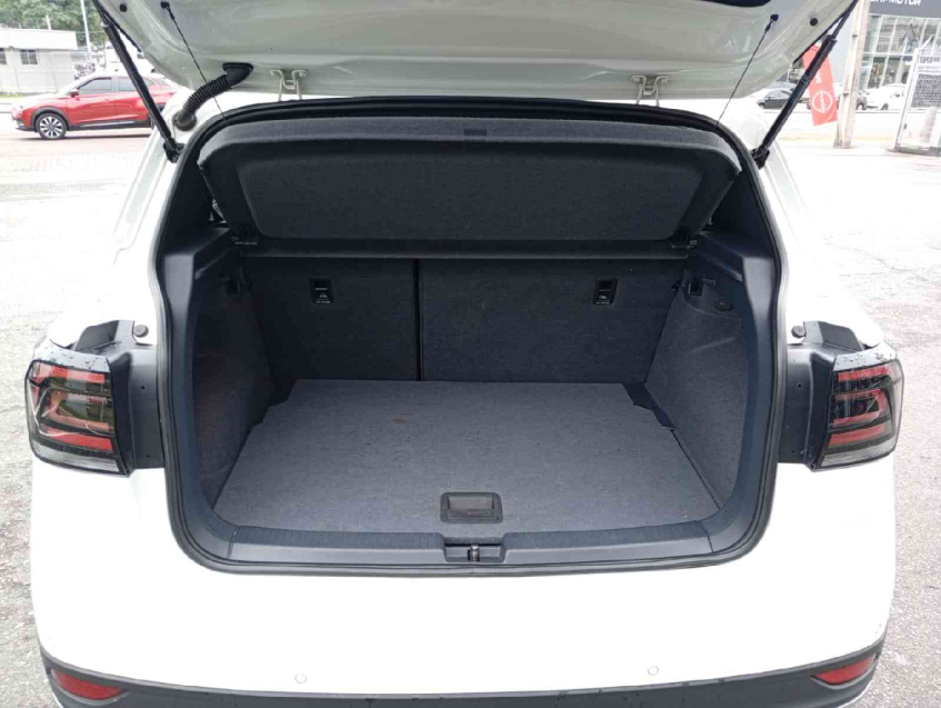 t-cross highline 250 1.4 tsi at6  flex automatico 2019/208