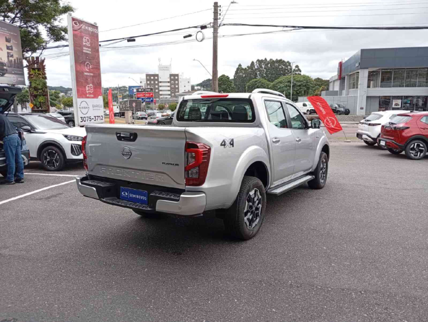 nissan frontier 2.3 16v turbo diesel platinum cd 4x4 automatico 4p 20256