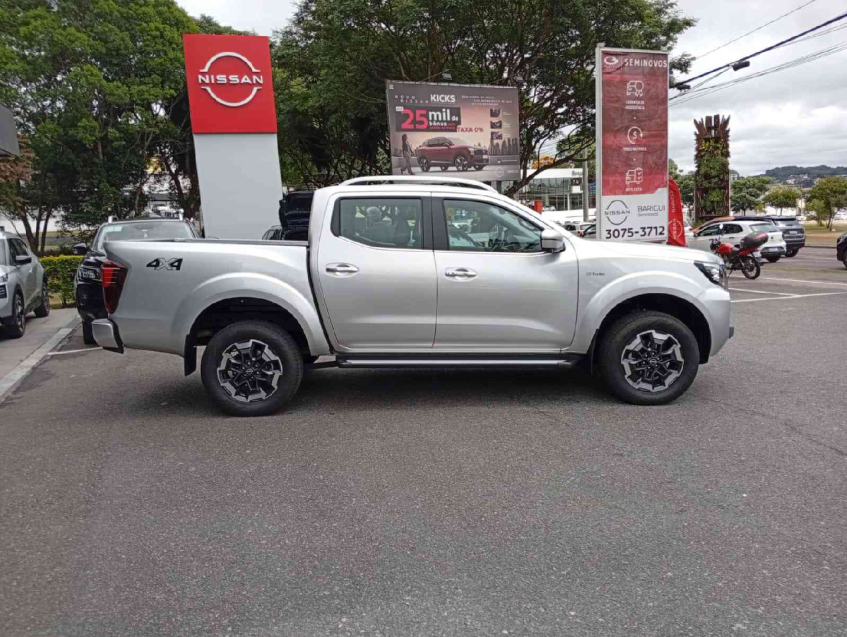 nissan frontier 2.3 16v turbo diesel platinum cd 4x4 automatico 4p 20257