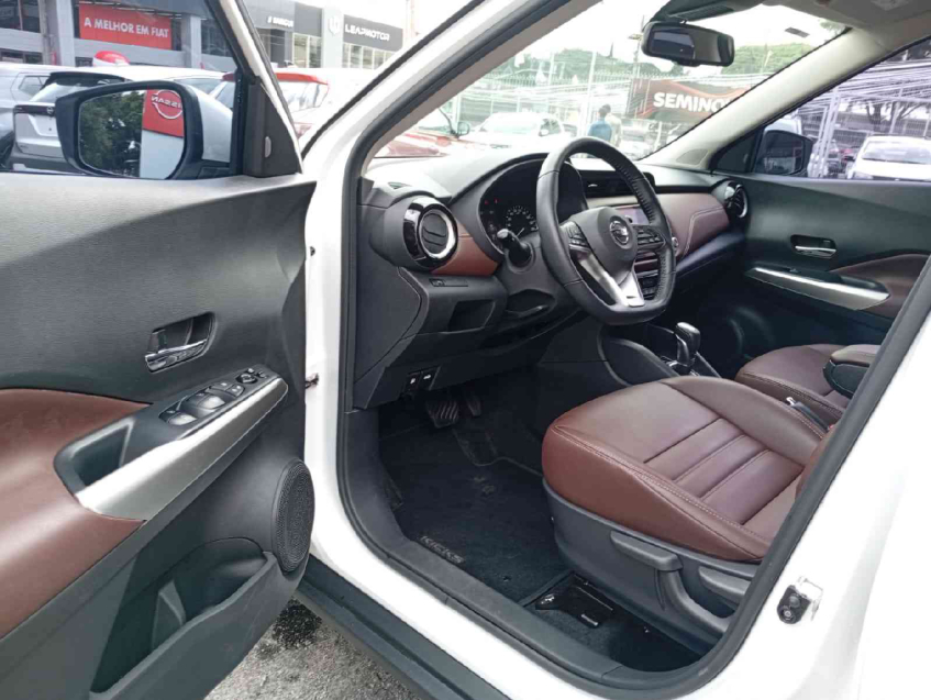 kicks exclusive 1.6 16v cvt flex automatico 2022/2210