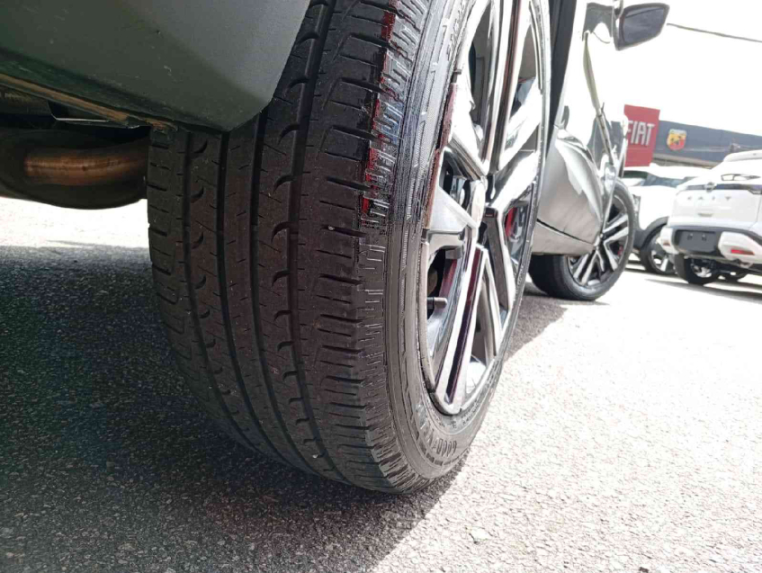 tracker lt 1.0 turbo at6  flex automatico 2024/2419