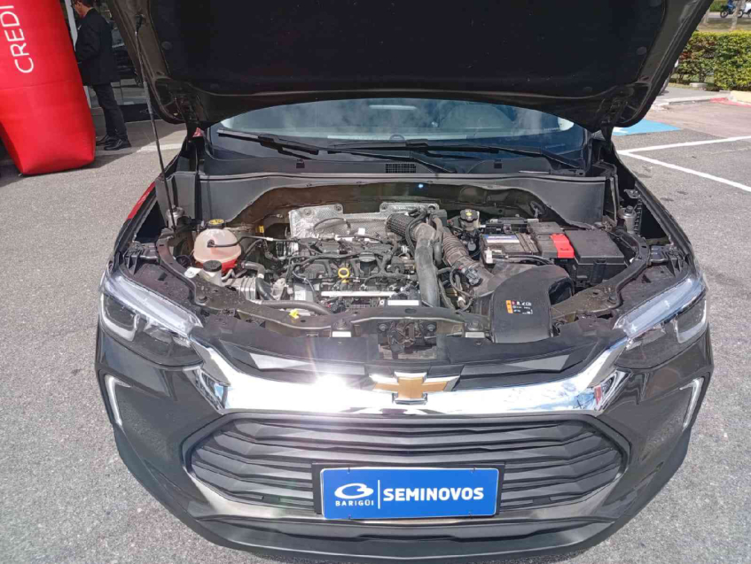 tracker lt 1.0 turbo at6  flex automatico 2024/249