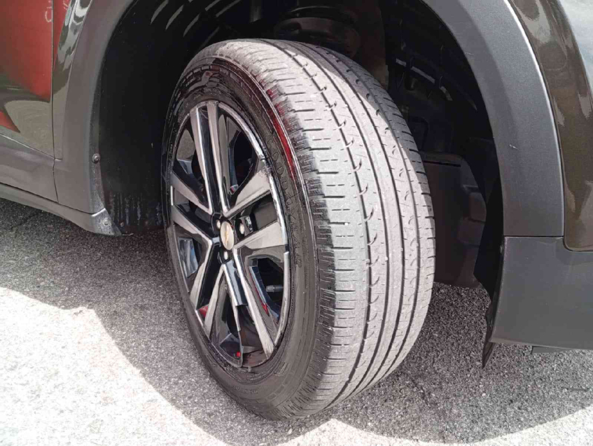 tracker lt 1.0 turbo at6  flex automatico 2024/2418