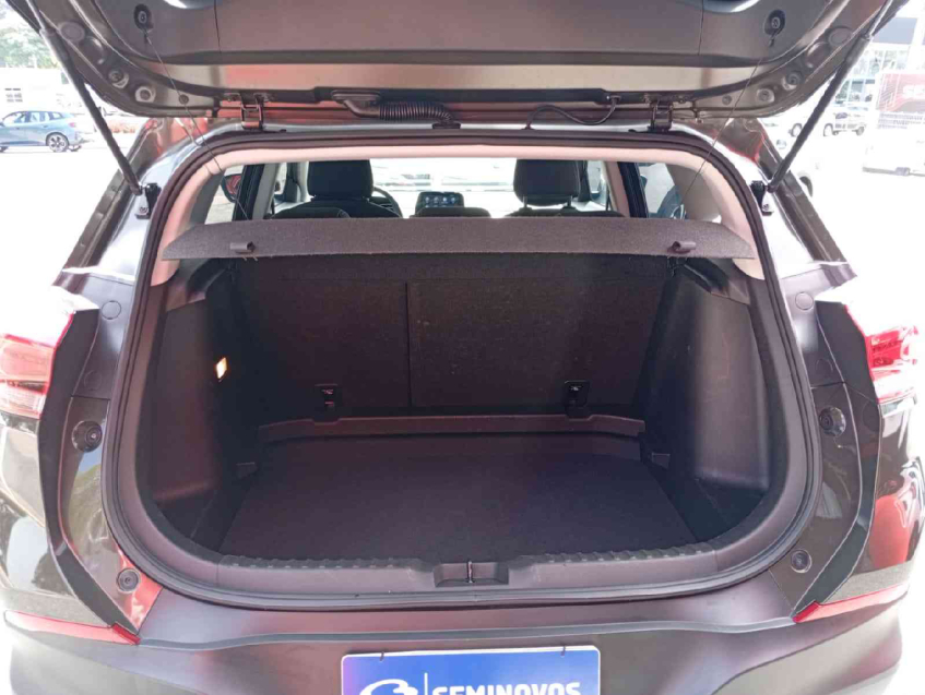 tracker lt 1.0 turbo at6  flex automatico 2024/248