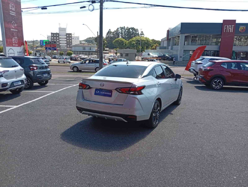 versa 1.6 exclusive cvt 113hp flex automatico 2024/246