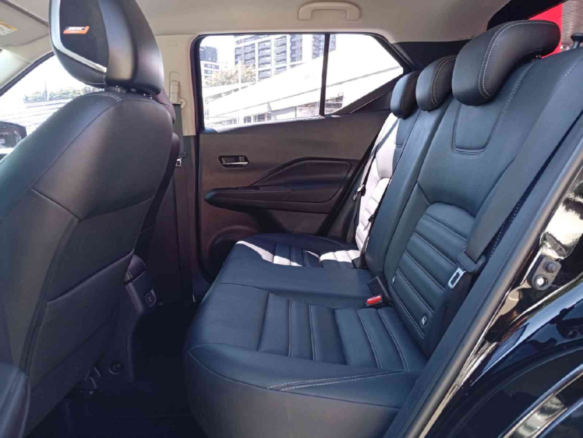 kicks 1.6 exclusive p. tech 113hp flex automatico 2022/2311