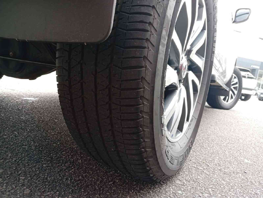 frontier 2.3 xe at 190hp diesel automatico 2023/2417