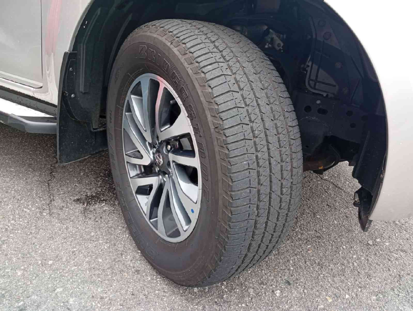frontier 2.3 xe at 190hp diesel automatico 2023/2418