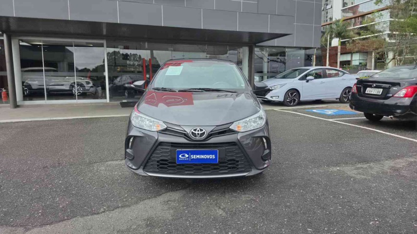 yaris sedan xl 1.5 cvt flex automatico 2024/251