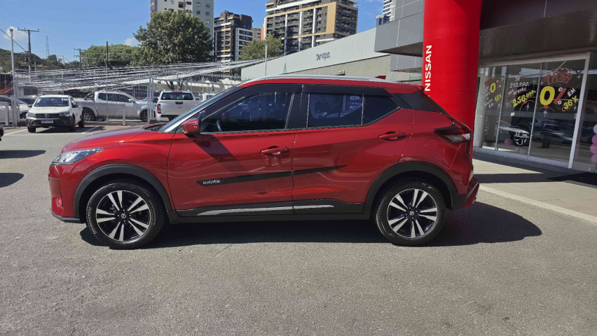 kicks advance  1.6 16v cvt flex 2022/221