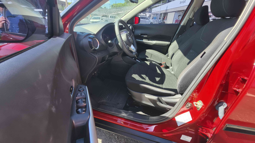 kicks advance  1.6 16v cvt flex 2022/2220