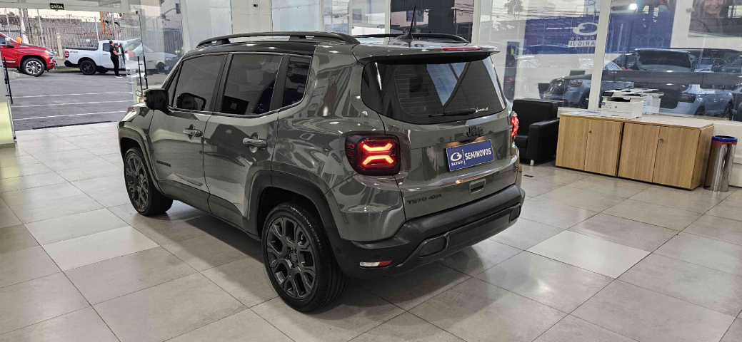 jeep renegade 1.3 t270 turbo flex s 4x4 at9 2022/234