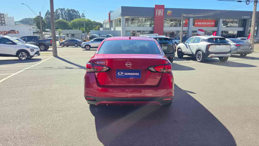 versa 1.6 16v cvt flex advance xtronic 2023/245
