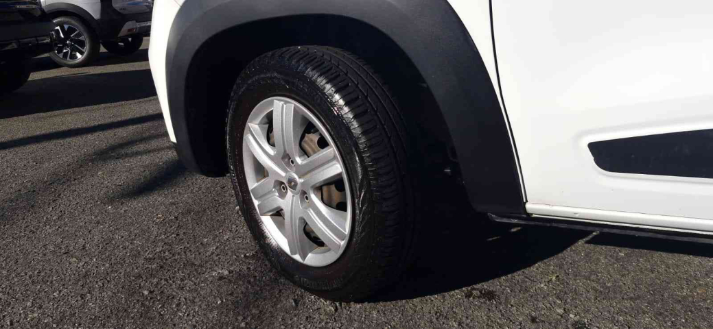 kwid zen 1.0 12v flex manual 2019/2016