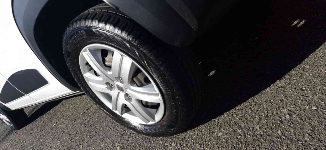 kwid zen 1.0 12v flex manual 2019/2017