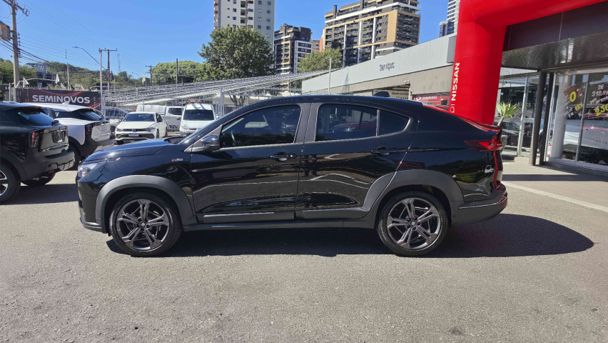 fastback limited edition 1.3 turbo 270 flex 2022/233