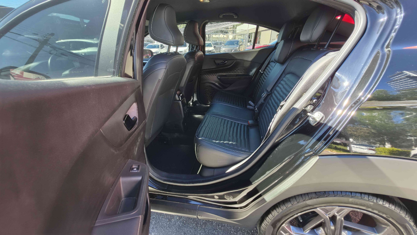 fastback limited edition 1.3 turbo 270 flex 2022/2313
