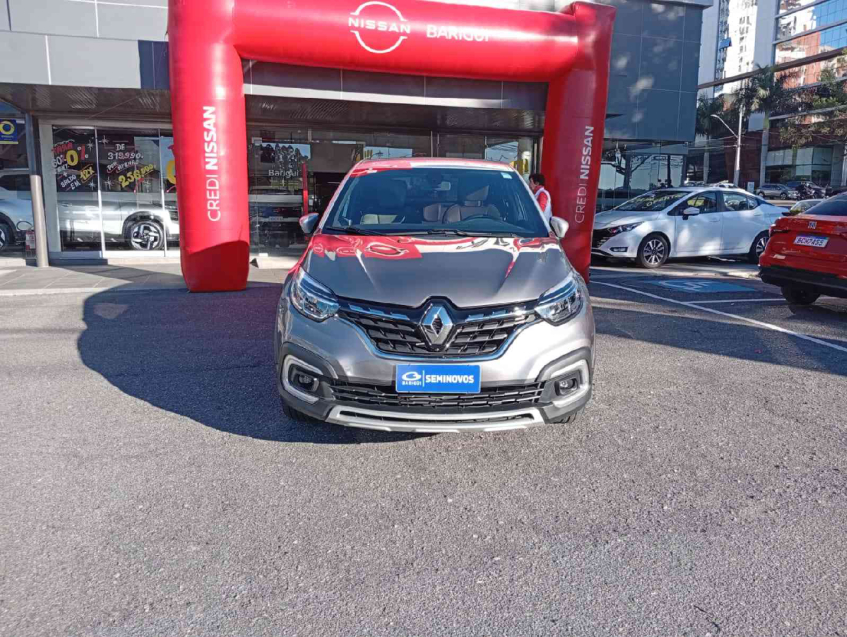 captur iconic 1.3 turbo cvt  flex automatico 2021/221