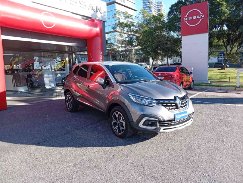 captur iconic 1.3 turbo cvt  flex automatico 2021/22