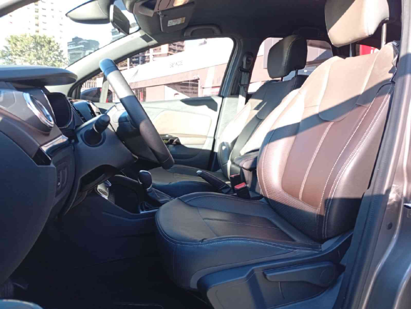 captur iconic 1.3 turbo cvt  flex automatico 2021/2210