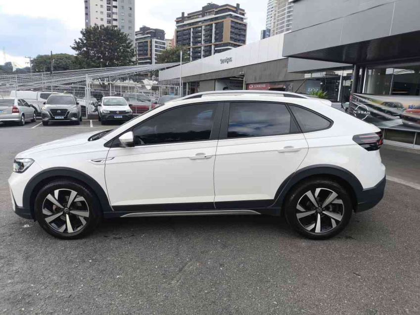 volkswagen nivus 1.0 200 tsi total flex highline automatico 4p 20243