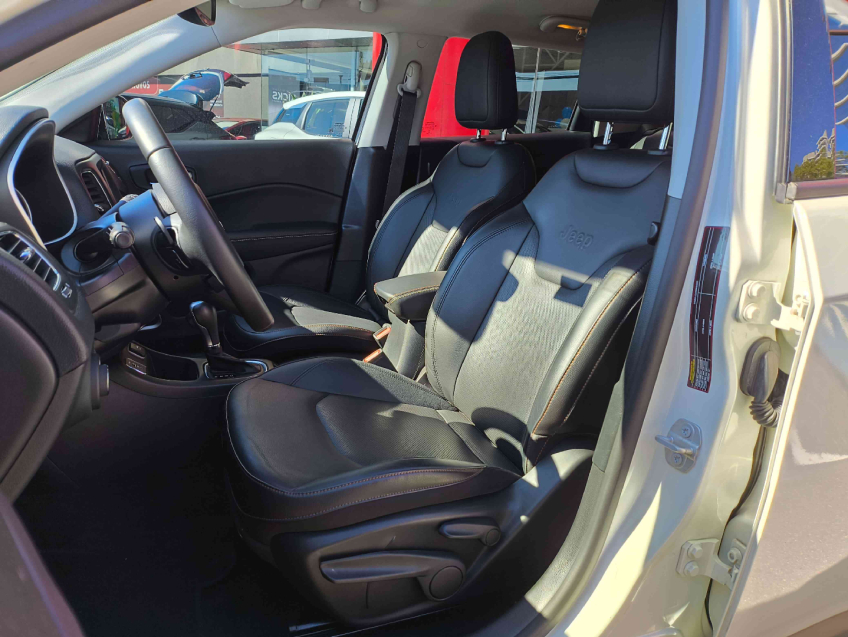 jeep compass 2.0 16v flex longitude automatico 4p 202111