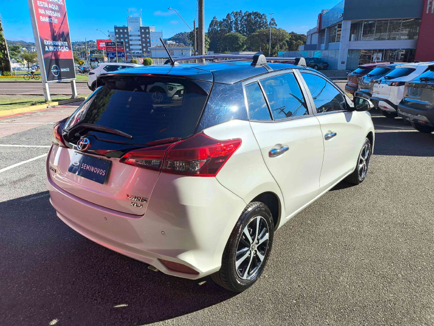 yaris hb xls a/t  flex 2019/196