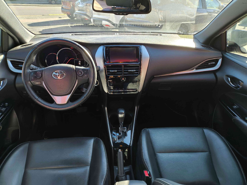 yaris hb xls a/t  flex 2019/1913