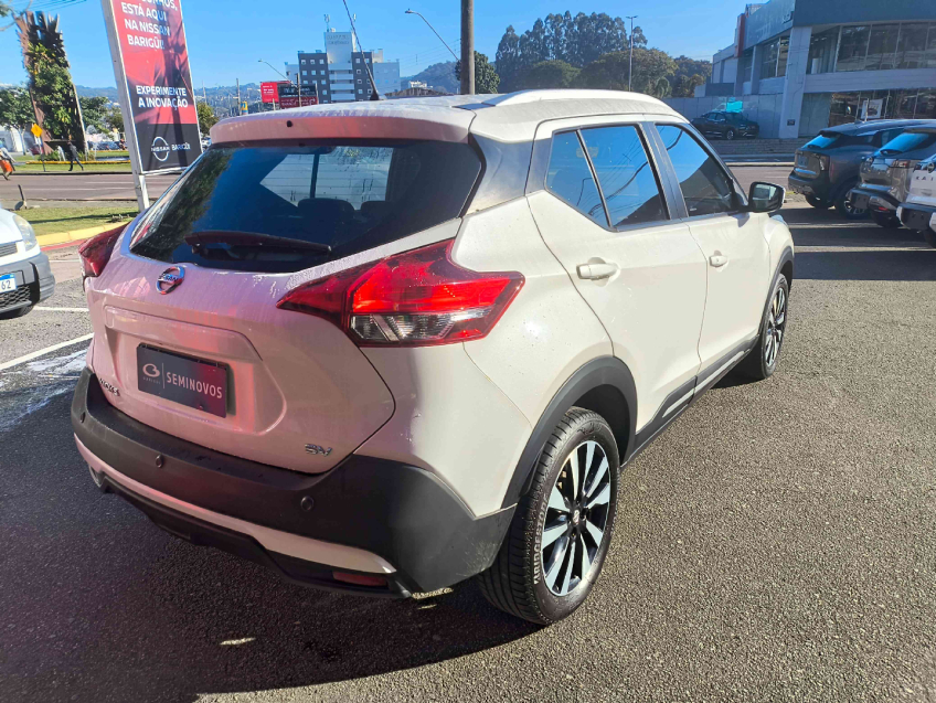 kicks 1.6 sv cvt p.plus flex  2020/206