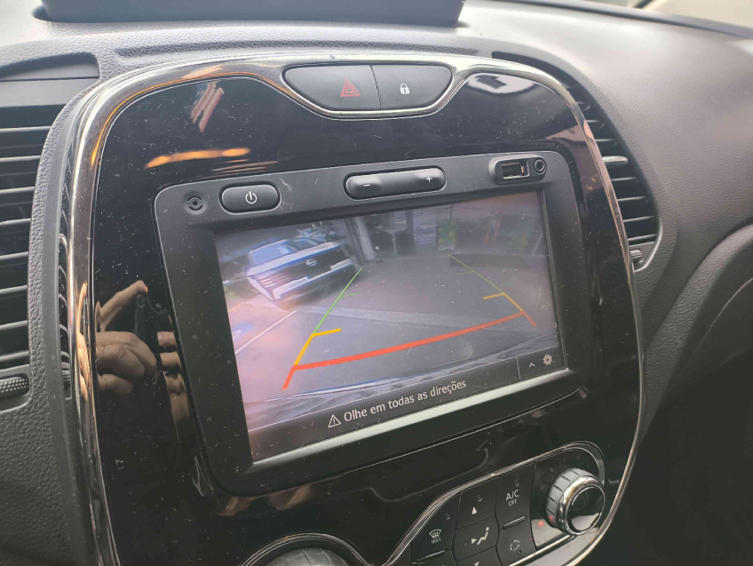 captur intense 1.6 16v sce cvt x-tronic flex 2018/1916